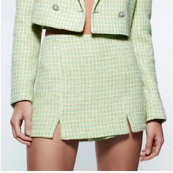 Zara Dresses & Skirts - Zara Chic Green Tweed Skirt